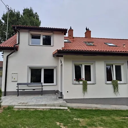 Pod Debem Apartmán Wojtowo